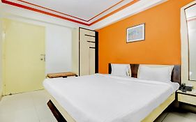 Spot On 47257 Hotel Pinky Spot
